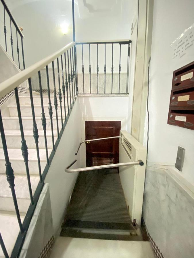 Apartamento Colon 1451 - Pleno Centro Y Wifi Gratis Cádiz Exterior foto