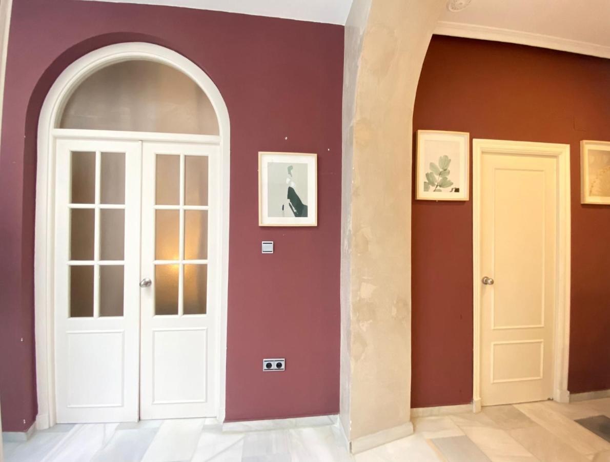 Apartamento Colon 1451 - Pleno Centro Y Wifi Gratis Cádiz Exterior foto
