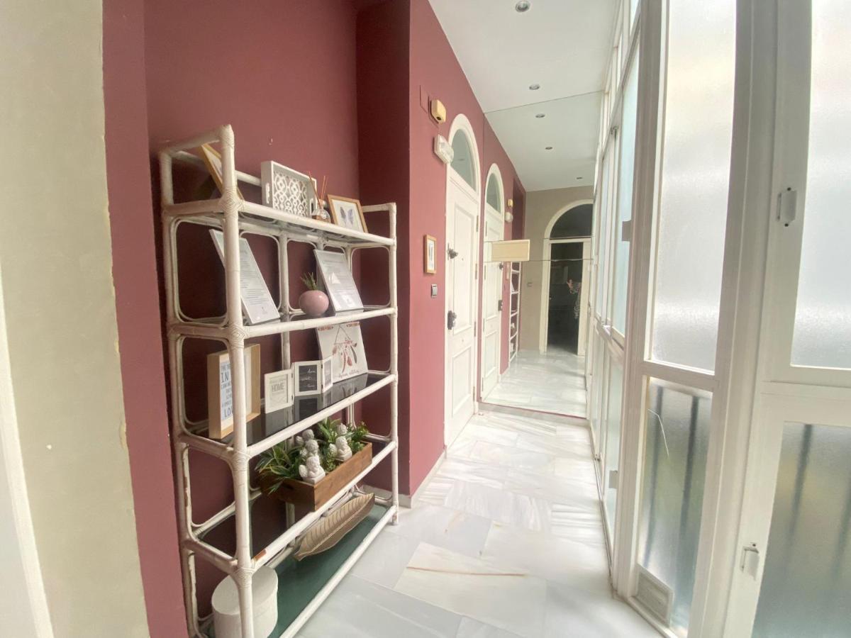 Apartamento Colon 1451 - Pleno Centro Y Wifi Gratis Cádiz Exterior foto