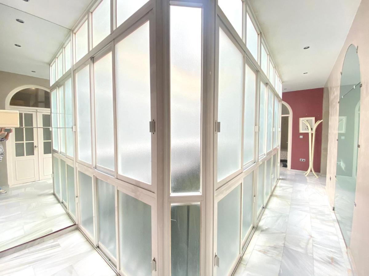 Apartamento Colon 1451 - Pleno Centro Y Wifi Gratis Cádiz Exterior foto