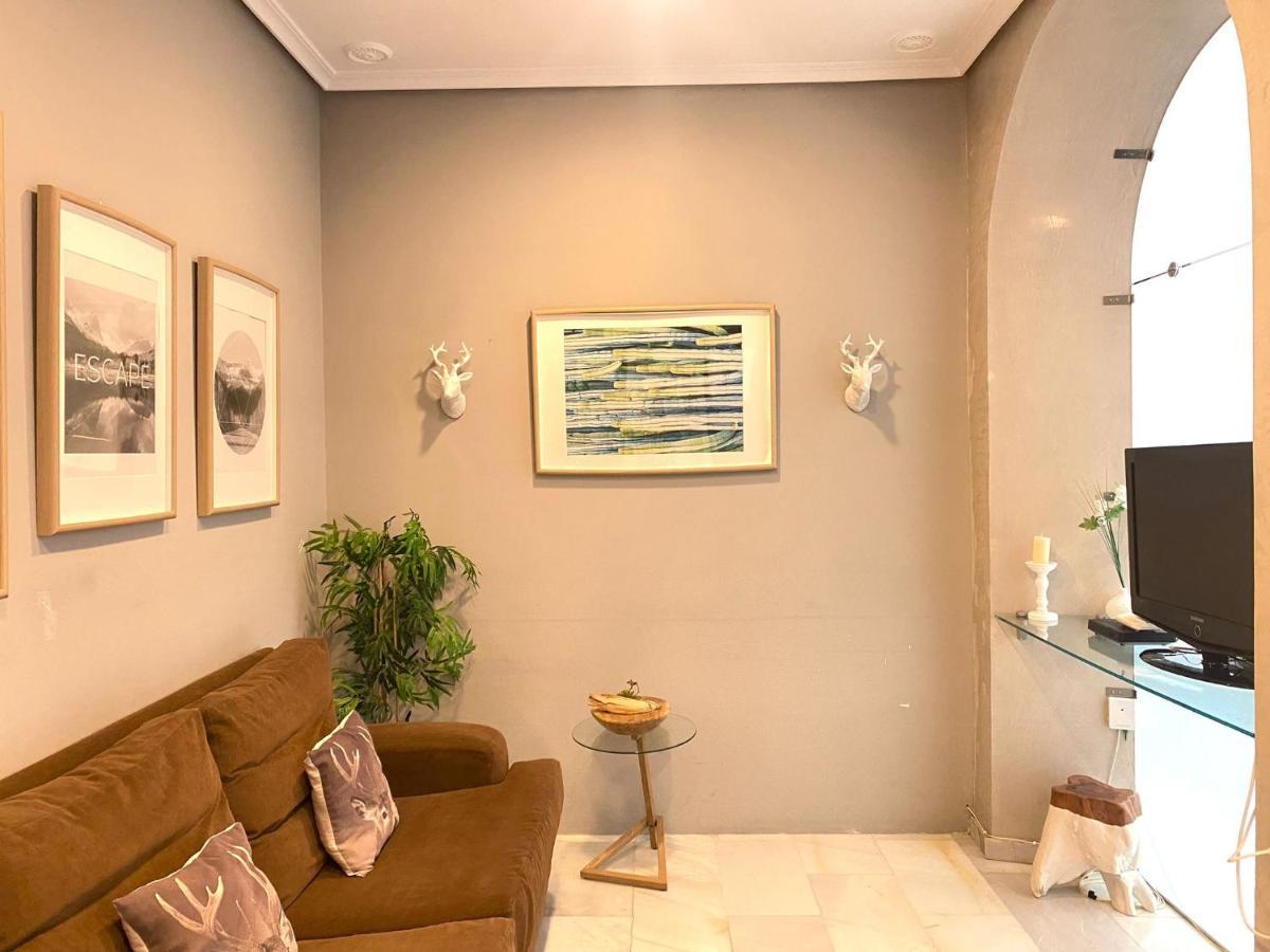 Apartamento Colon 1451 - Pleno Centro Y Wifi Gratis Cádiz Exterior foto